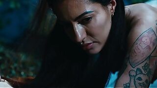 Girls power squirting