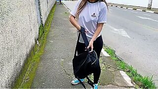 Voyeur latina public